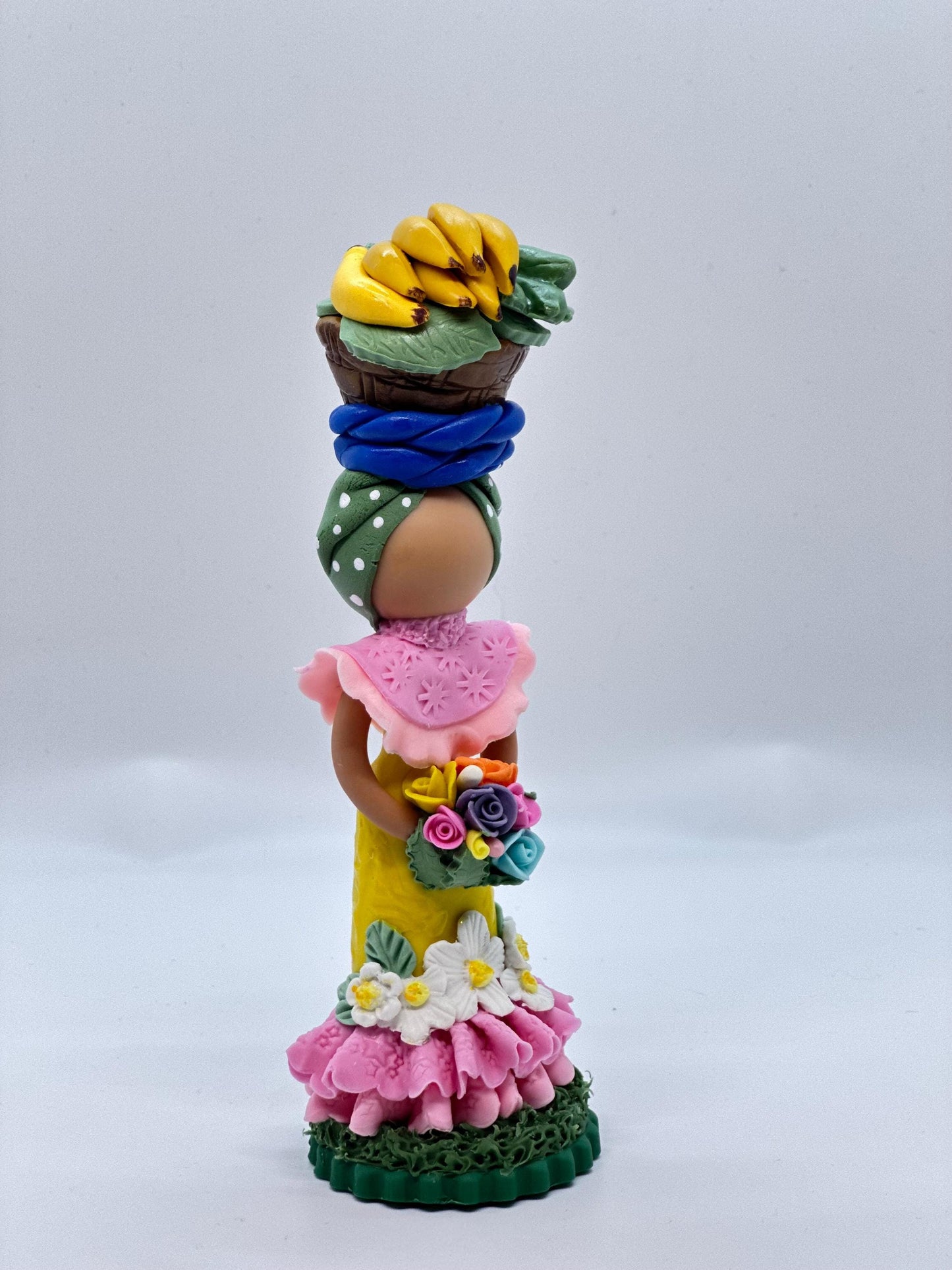 Dominican Souvenir Faceless Doll - Muñeca sin rostro Dominicana